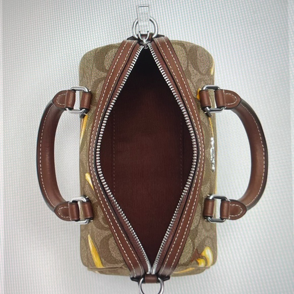 🍌 COACH MINI ROWAN CROSSBODY IN SIGNATURE CANVAS WITH BANANA PRINT 🍌 - Picture 7 of 16